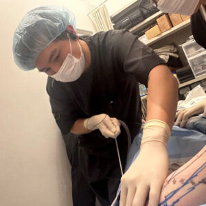 二の腕脂肪吸引 ぷろたん プロクリニック PROCLINIC 包茎 美容外科 形成外科専門医 慶應義塾大学卒柚﨑一輝医師 洪医師 銀座一丁目駅5番出口より徒歩1分 有楽町駅D9出口より徒歩4分 銀座駅C8出口より徒歩6分